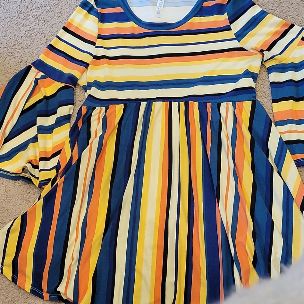 Bright color top